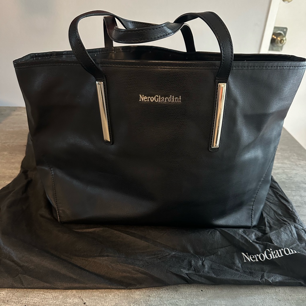Nero Giardini Black Bag With Gold Accents - Made In Italy